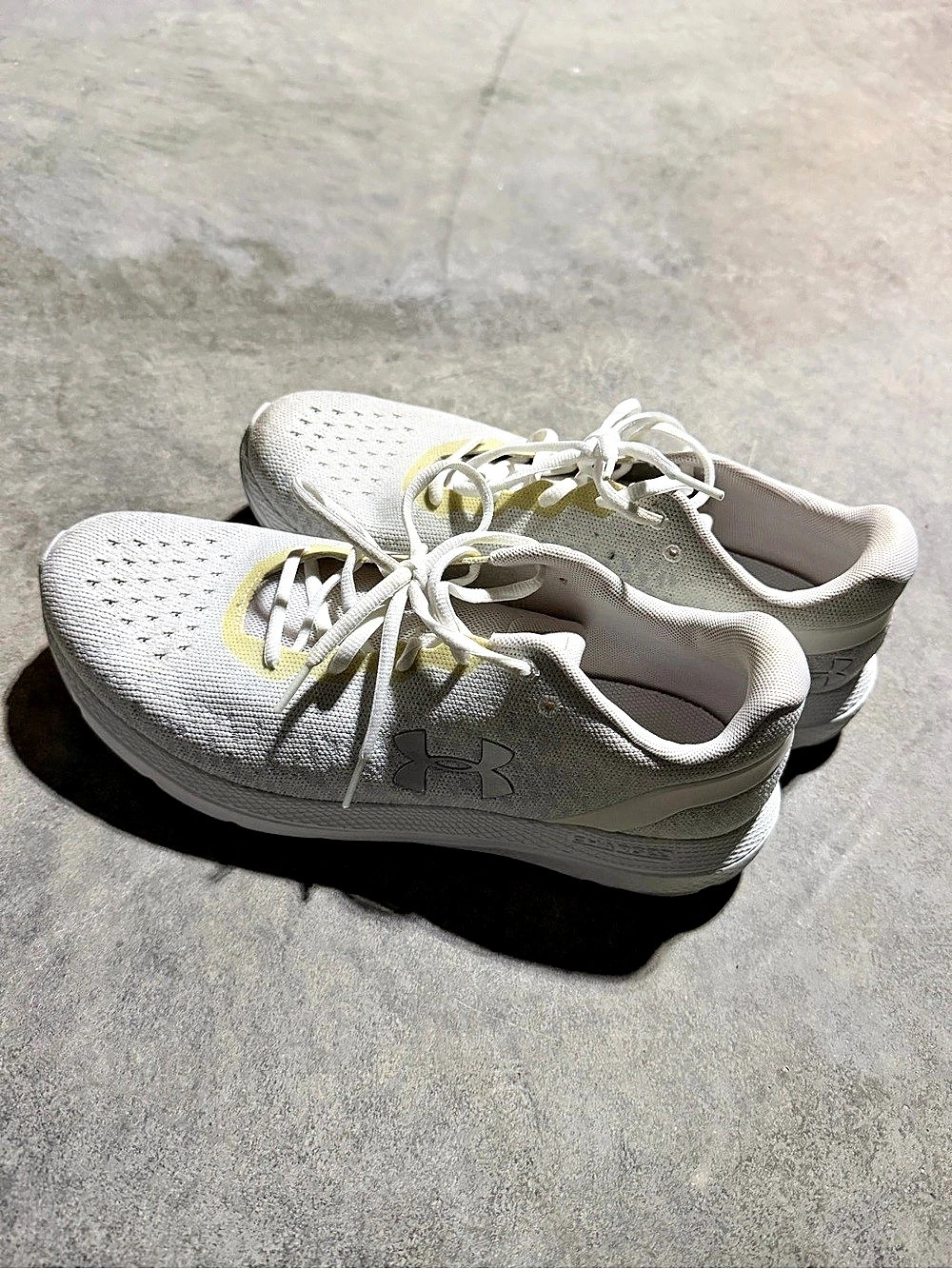 Under Armour Charged Impulse Knit Women's White Athletic Shoes US 12